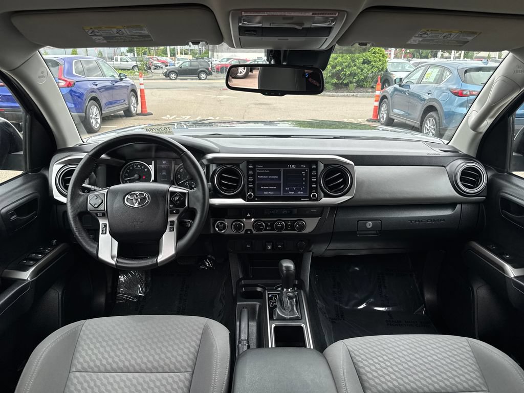 Used 2023 Toyota Tacoma SR5 AWD/4WD image 12