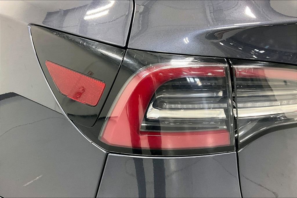 Used 2019 Tesla Model 3 Long Range image 36