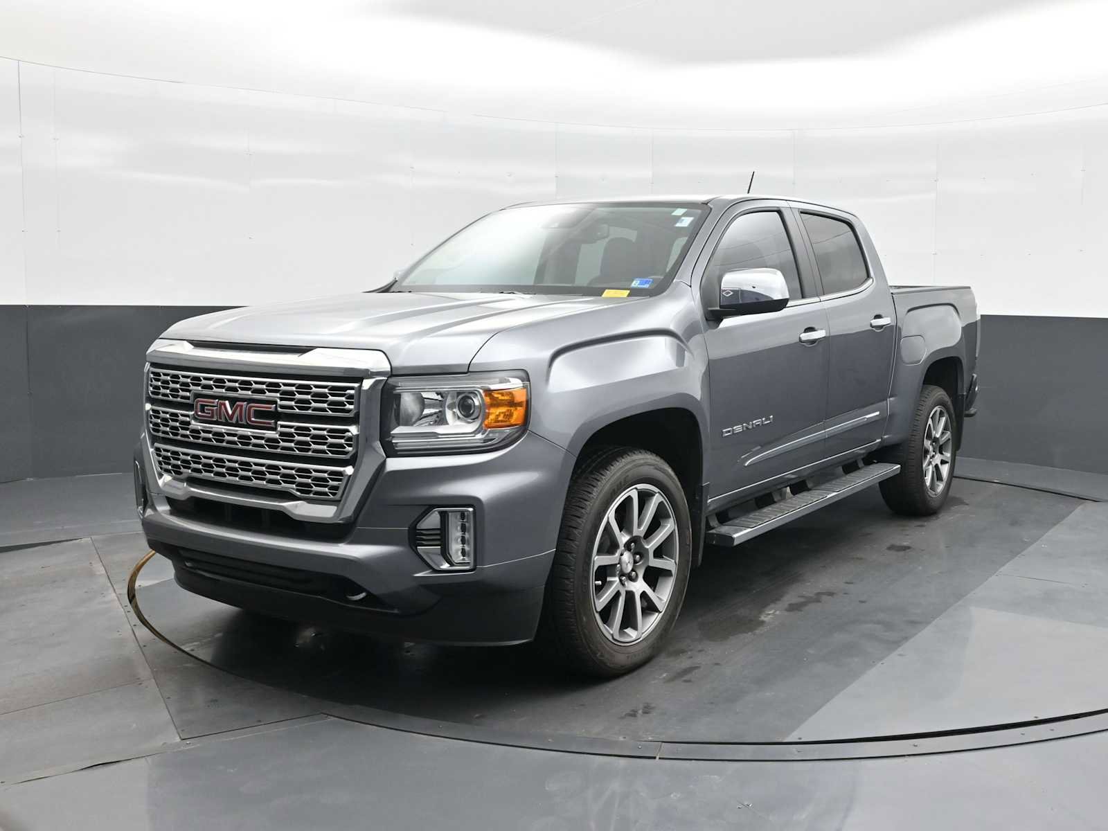 Used 2022 GMC Canyon Denali w/ LPO, Power Package image 5