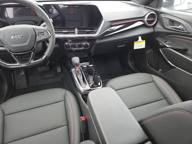 New 2026 Chevrolet Trax RS w/ Sunroof Package image 32