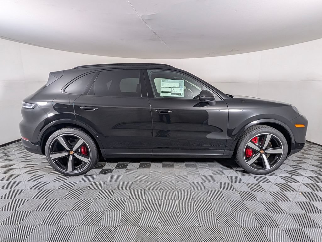 New 2026 Porsche Cayenne S AWD/4WD image 8