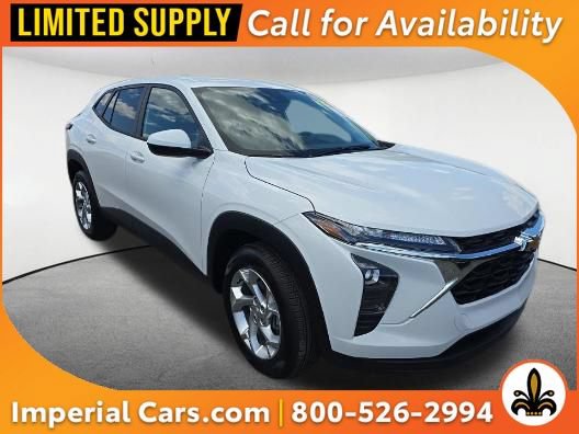 Used 2026 Chevrolet Trax LS w/ LS Convenience Package FWD image 1