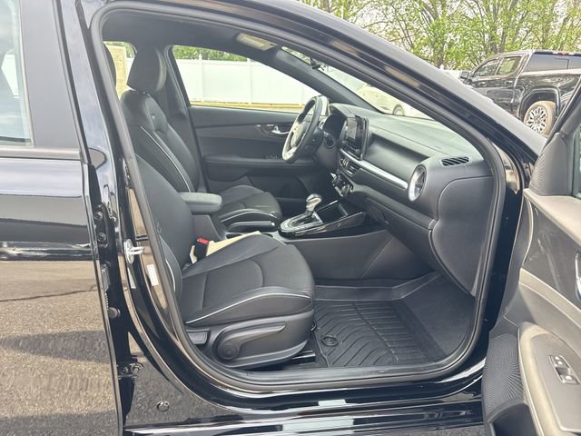 Used 2023 Kia Forte GT-Line image 28