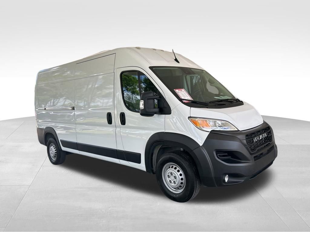 Used 2025 RAM ProMaster 2500 w/ Convenience Group FWD image 2