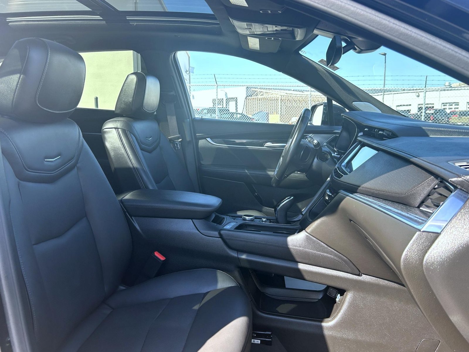 Certified 2023 Cadillac XT5 Premium Luxury AWD/4WD image 23