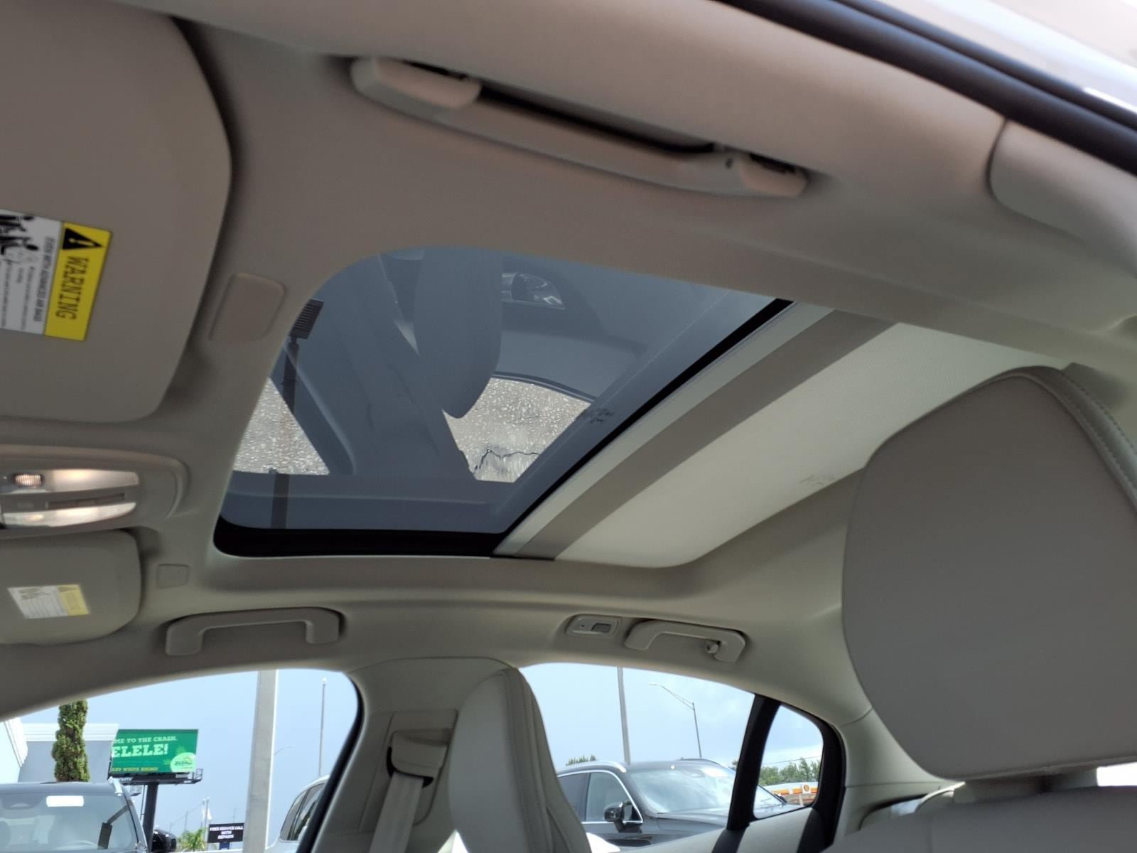 Certified 2025 Volvo S60 B5 Plus AWD/4WD image 24