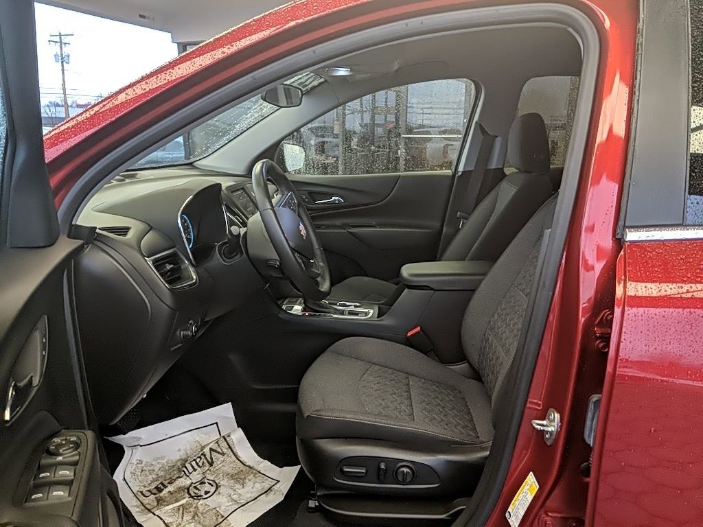 Used 2022 Chevrolet Equinox LT image 12