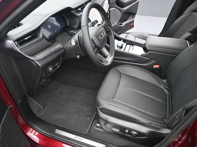 New 2025 Jeep Grand Cherokee L Overland w/ Trailer Tow Package image 9