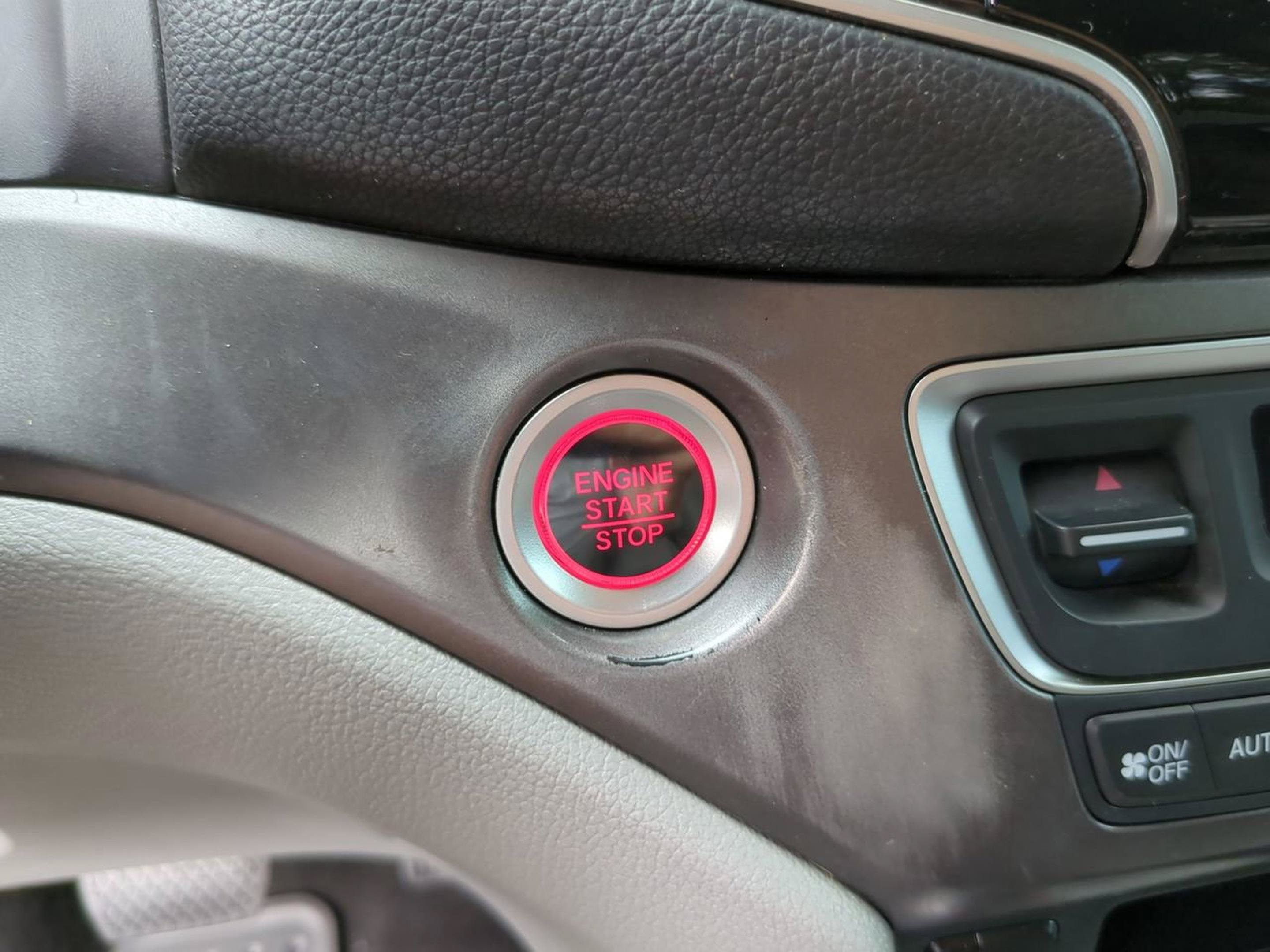 Certified 2021 Honda Pilot Special Edition image 26