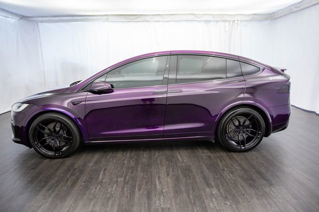 Used 2022 Tesla Model X Plaid image 7