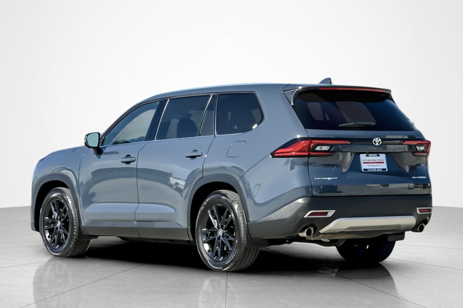 Certified 2024 Toyota Grand Highlander AWD Hybrid image 3