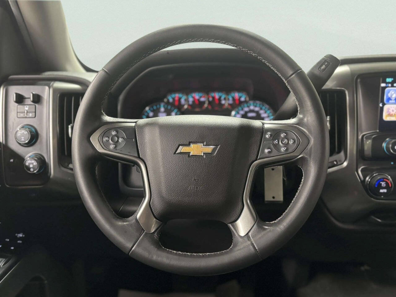 Used 2019 Chevrolet Silverado 1500 LT w/ All Star Edition AWD/4WD image 24