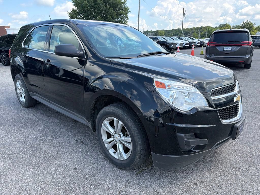Used 2013 Chevrolet Equinox LS FWD image 2