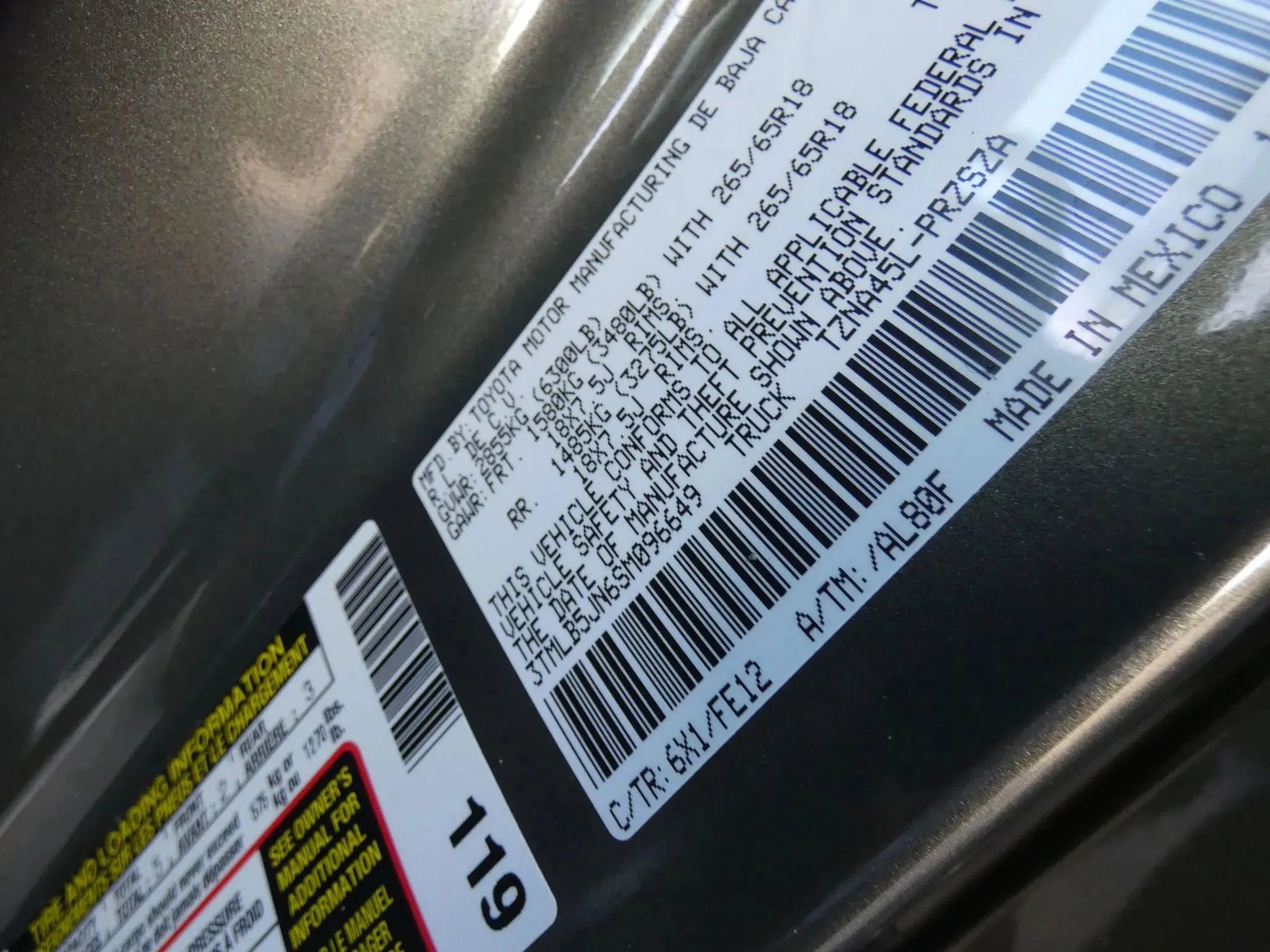 Used 2025 Toyota Tacoma TRD Sport image 56