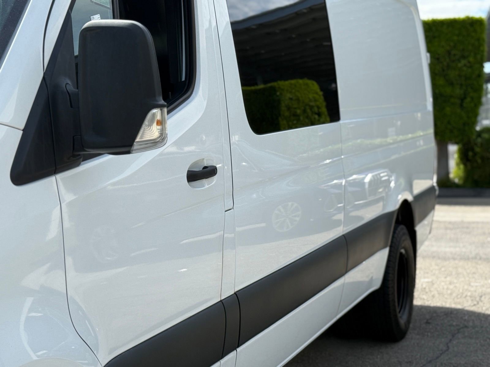 Used 2019 Mercedes-Benz Sprinter 170 image 4