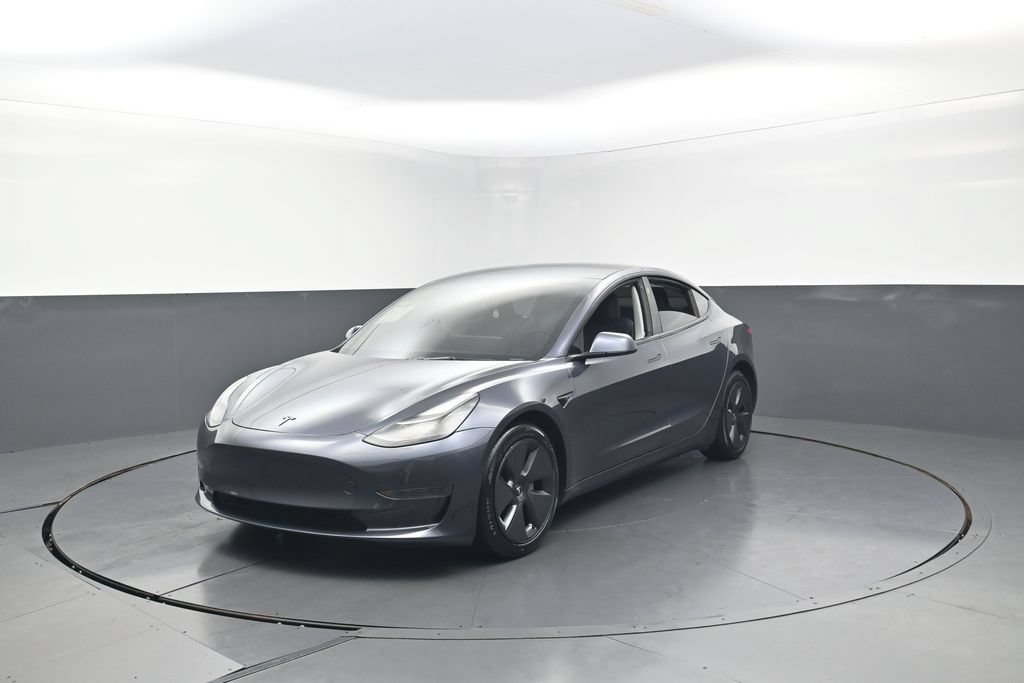 Used 2023 Tesla Model 3 Standard Range RWD image 6