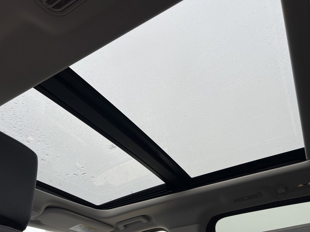 New 2025 Ford Expedition Active image 35