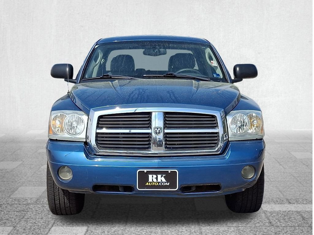 Used 2005 Dodge Dakota Laramie w/ Trailer Tow Group image 2