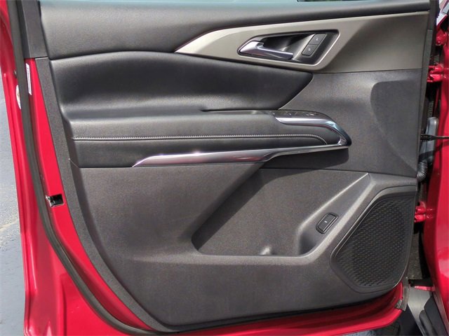 Certified 2024 Chevrolet Traverse LT w/ Trailering Package image 23