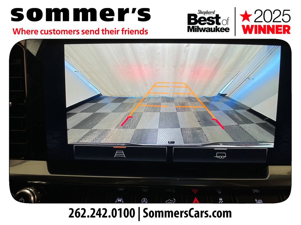 Used 2024 GMC Sierra 1500 Elevation image 17