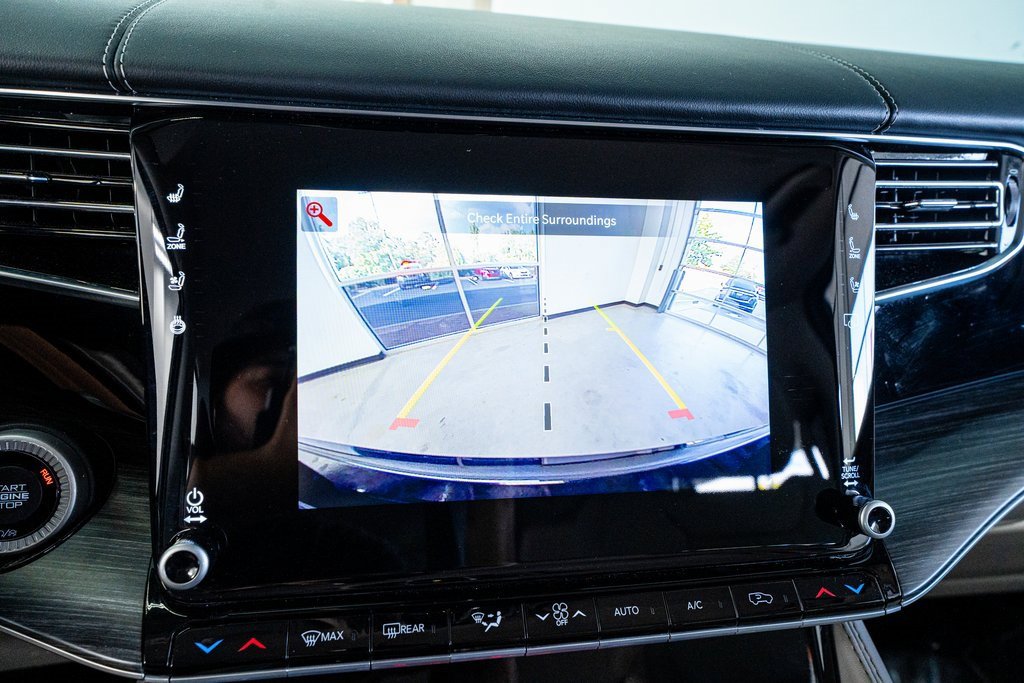 Used 2023 Jeep Wagoneer Series III w/ Preferred Equipment Group image 49