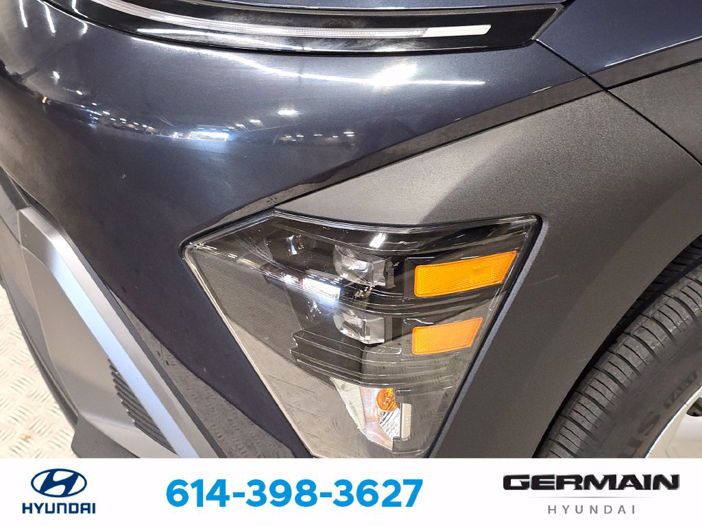 Used 2024 Hyundai Kona SE AWD/4WD image 15