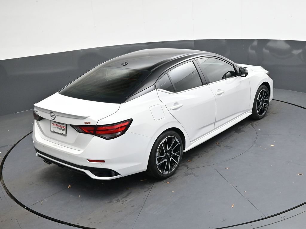 Used 2025 Nissan Sentra SR image 26