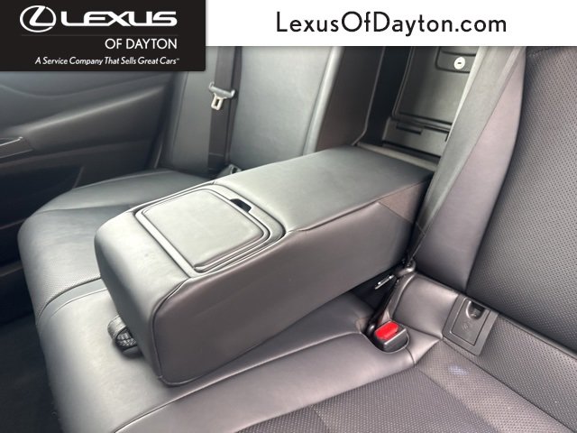 Used 2019 Lexus ES 300h image 34