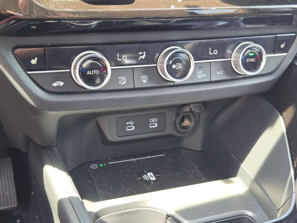 Used 2025 Acura ADX AWD image 34