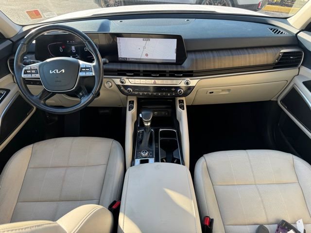 Used 2023 Kia Telluride EX w/ EX Captain's Chair Package image 19