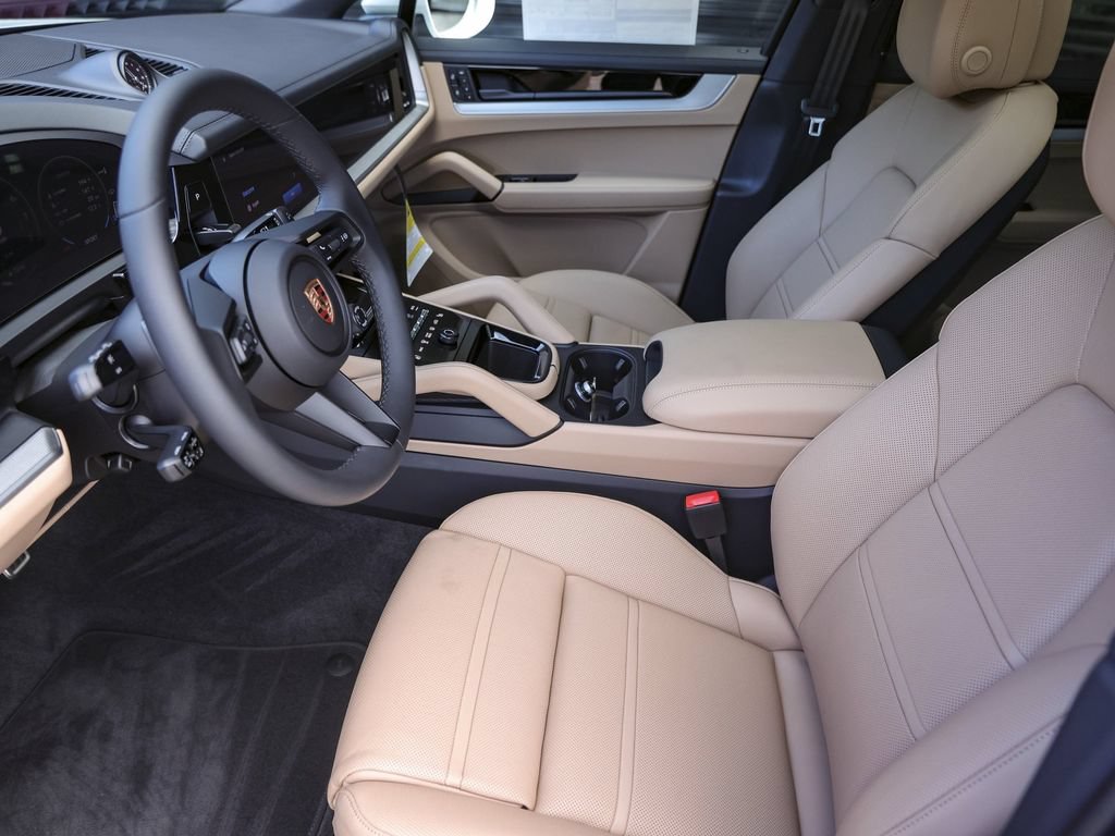 New 2026 Porsche Cayenne S AWD/4WD image 18
