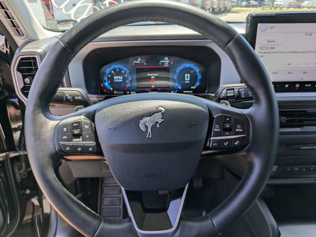 Used 2025 Ford Bronco Sport Badlands image 29