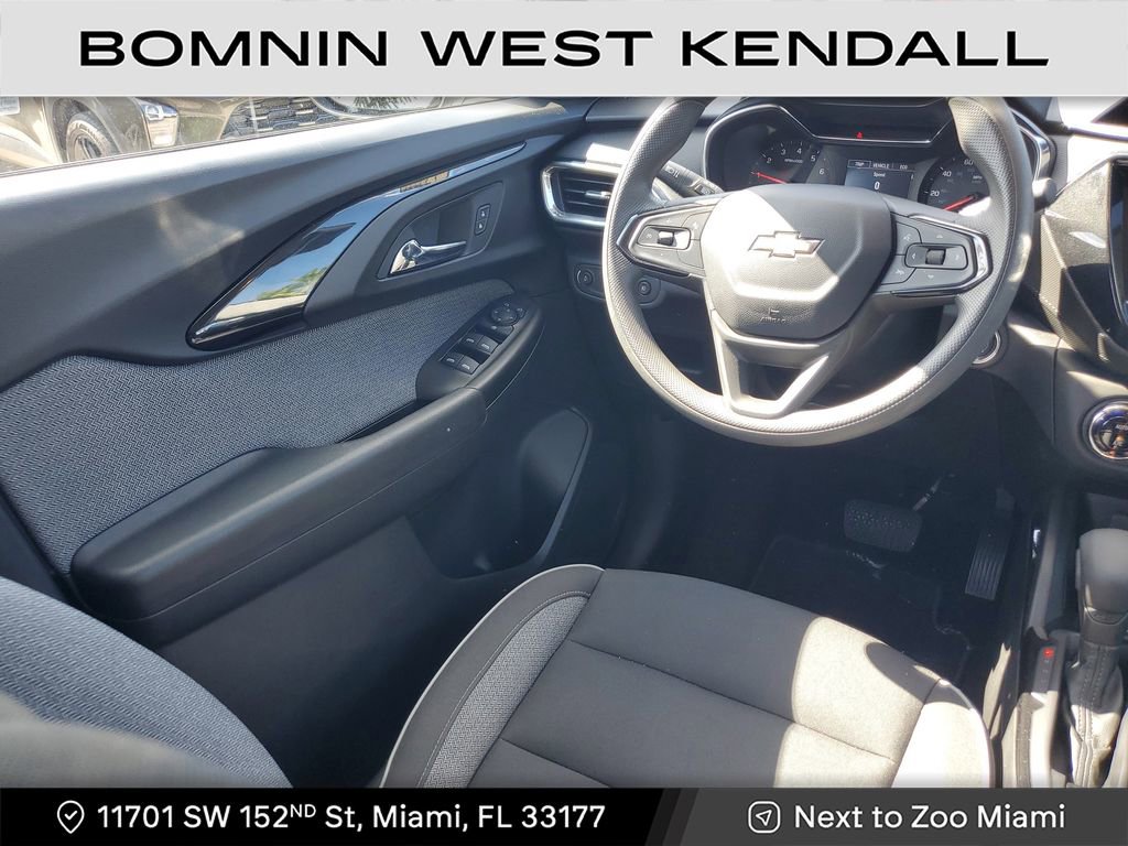 Used 2023 Chevrolet TrailBlazer LT w/ Convenience Package image 15
