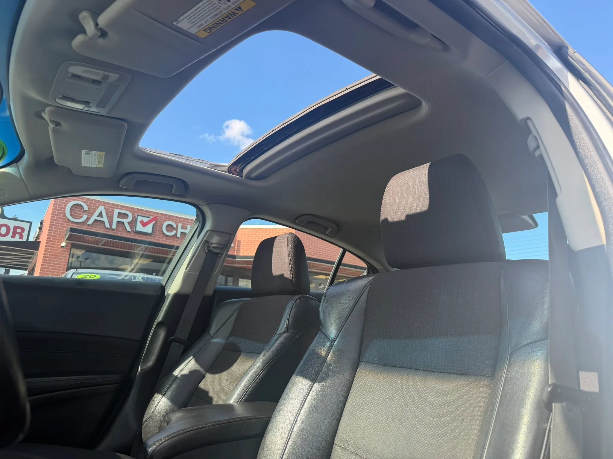 Used 2013 Acura ILX FWD image 9