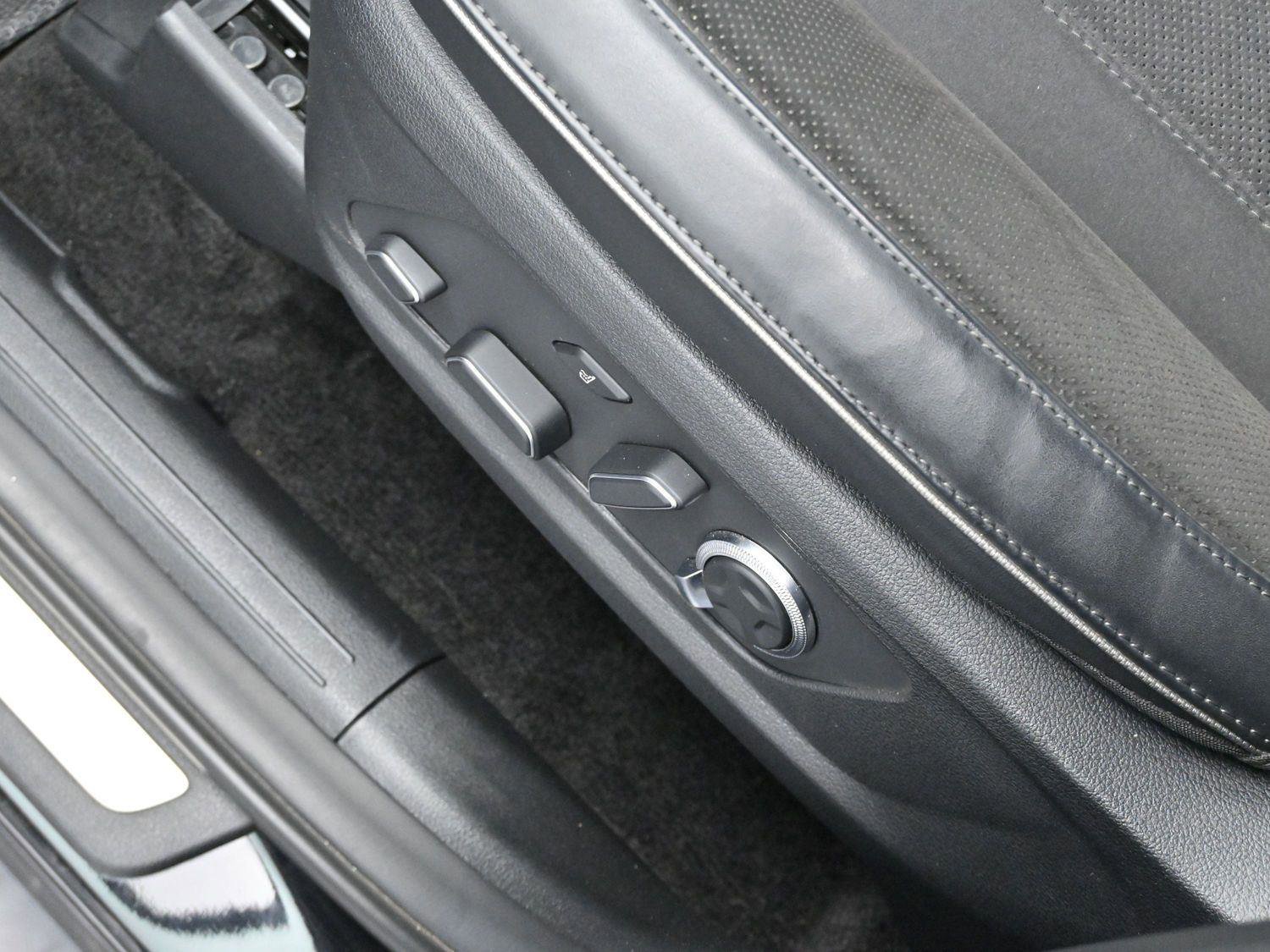 Used 2025 Hyundai Palisade Calligraphy image 14