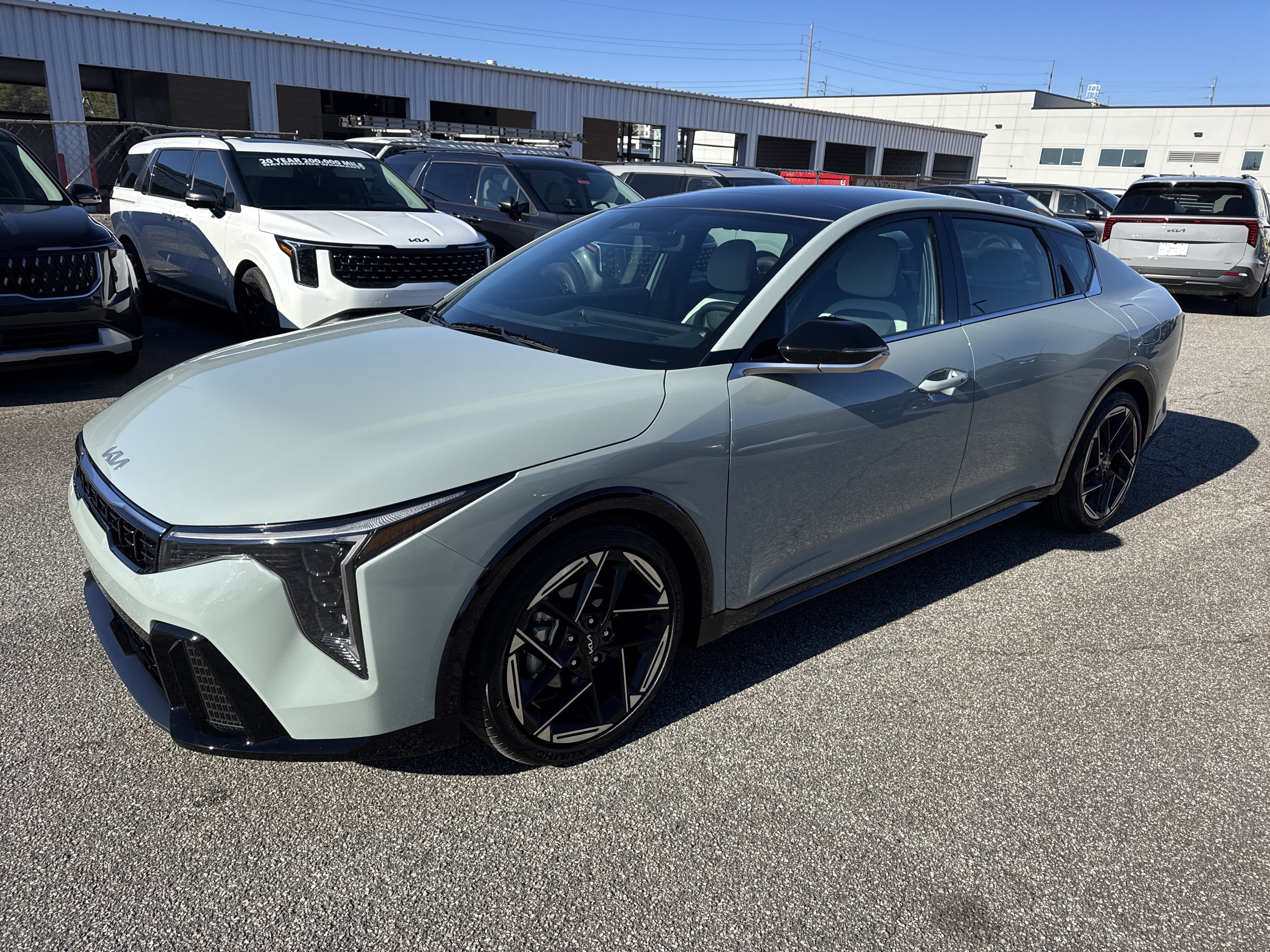 Certified 2025 Kia K4 GT-Line w/ GT-Line Premium Package image 3