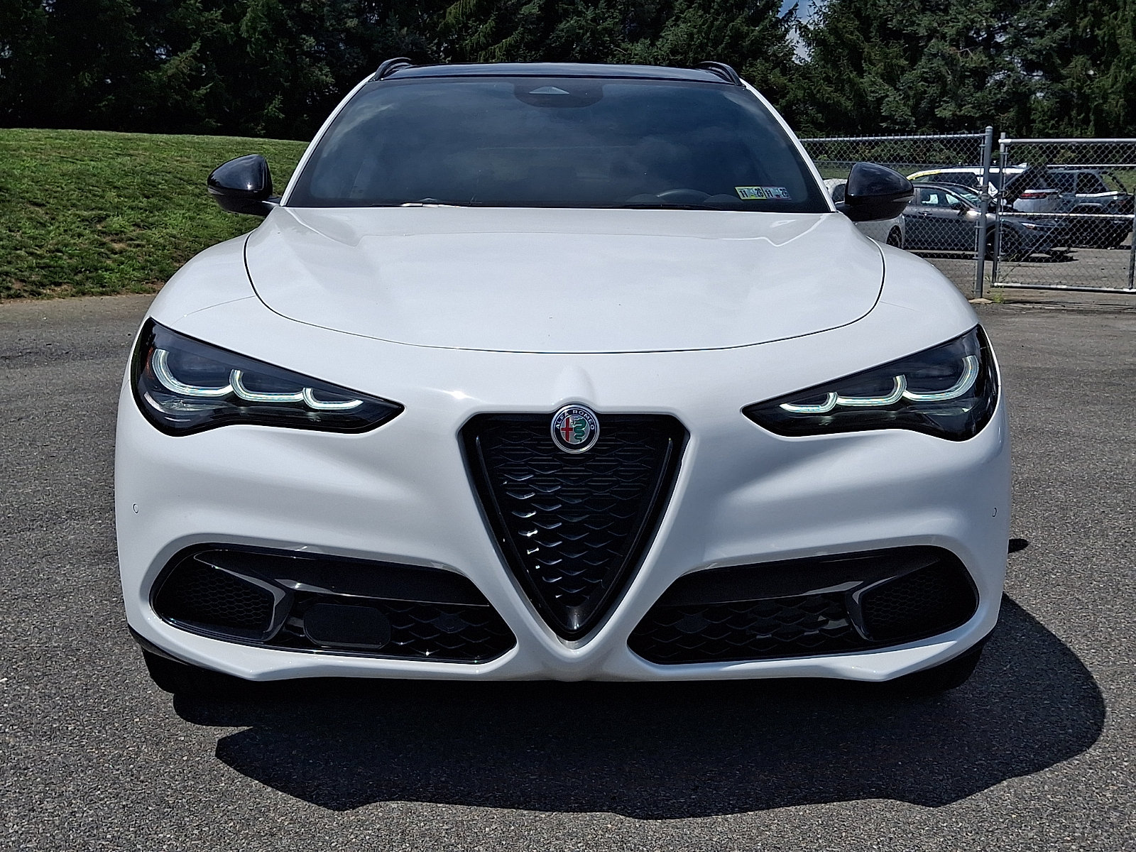 New 2025 Alfa Romeo Stelvio Sprint AWD/4WD image 2