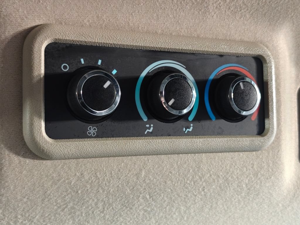 Used 2023 GMC Savana 2500 LS w/ Driver Convenience Package RWD image 26