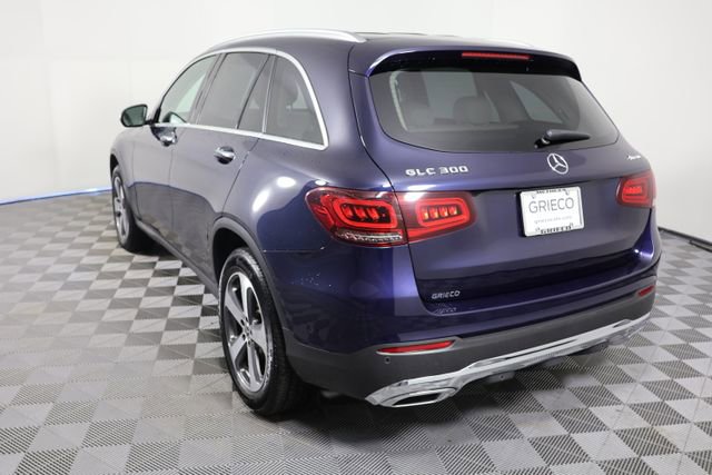 Used 2022 Mercedes-Benz GLC 300 4MATIC w/ Premium Package Lite image 6