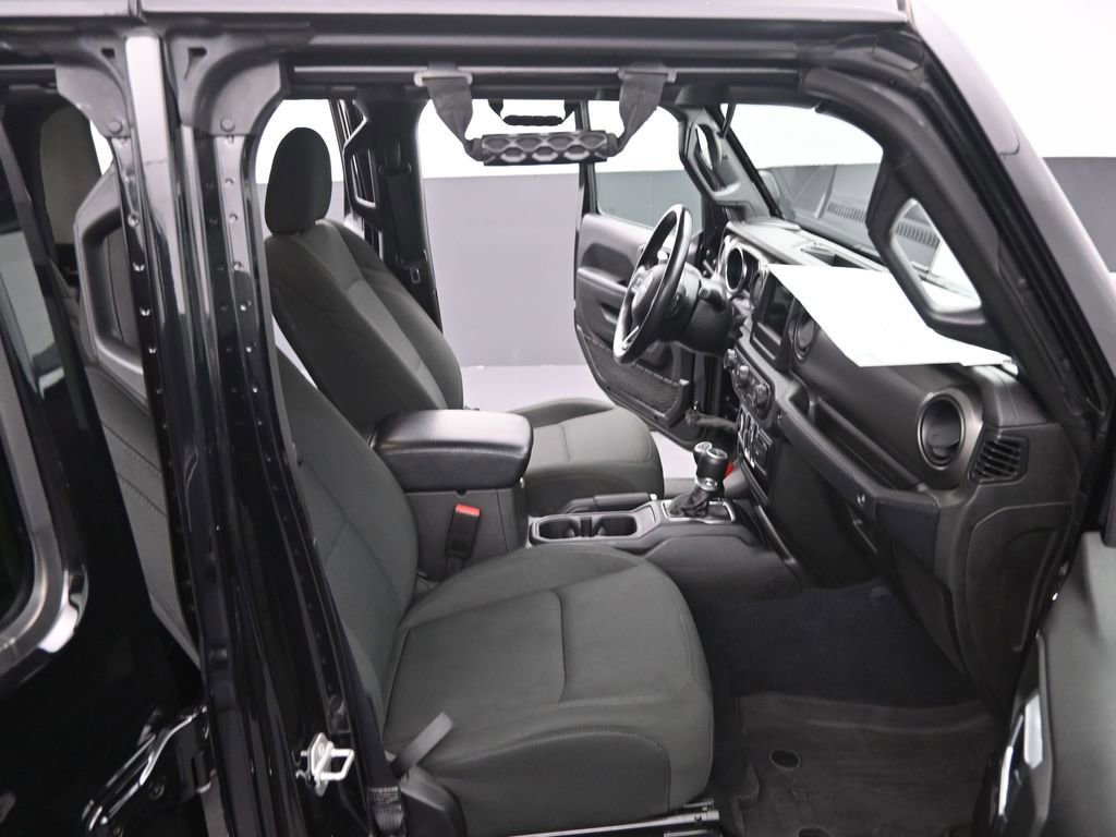 Used 2022 Jeep Gladiator Willys image 18