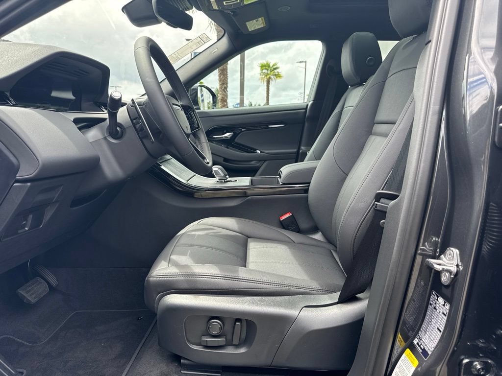 New 2026 Land Rover Range Rover Evoque S AWD/4WD image 4