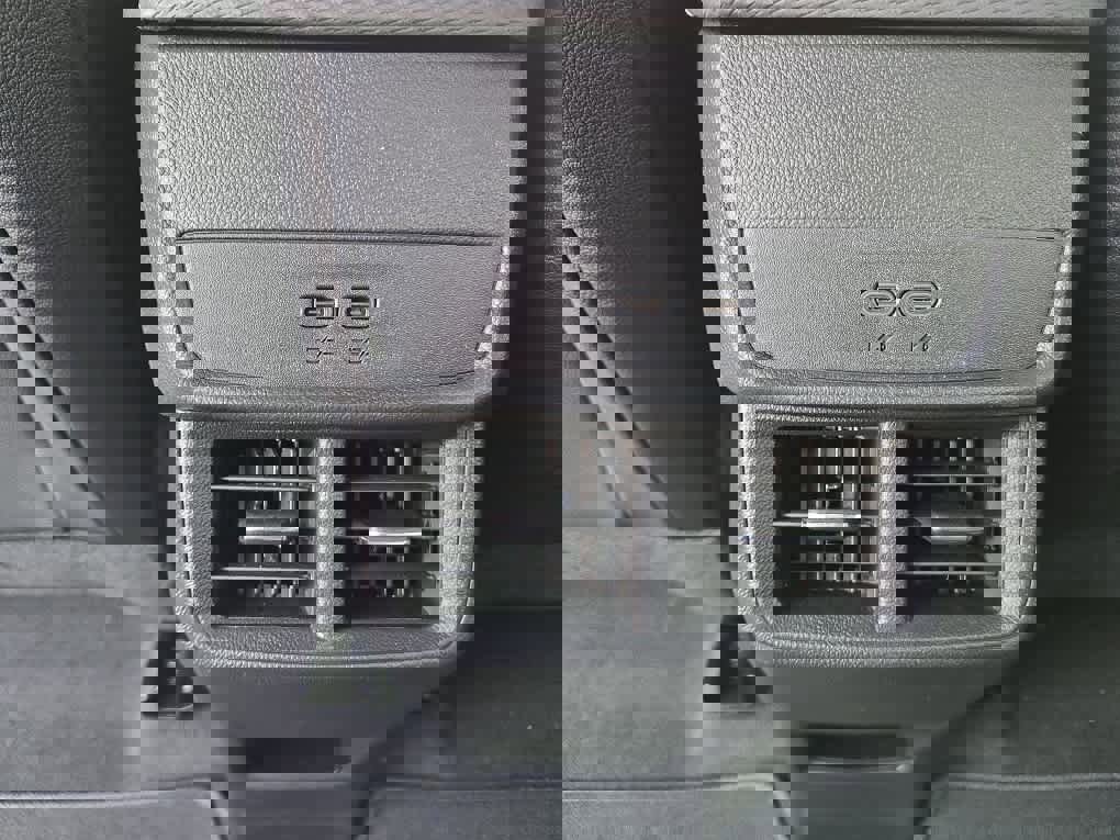 New 2026 Chevrolet Equinox LT w/ Convenience Package II image 32