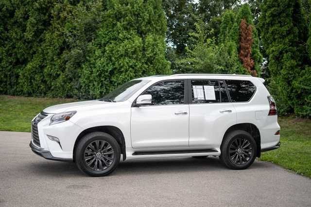 Used 2023 Lexus GX 460 Luxury w/ Sport Design Package AWD/4WD image 8