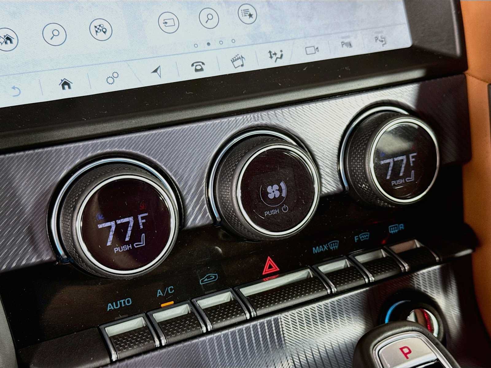 Used 2023 Jaguar F-TYPE R-Dynamic AWD/4WD image 16