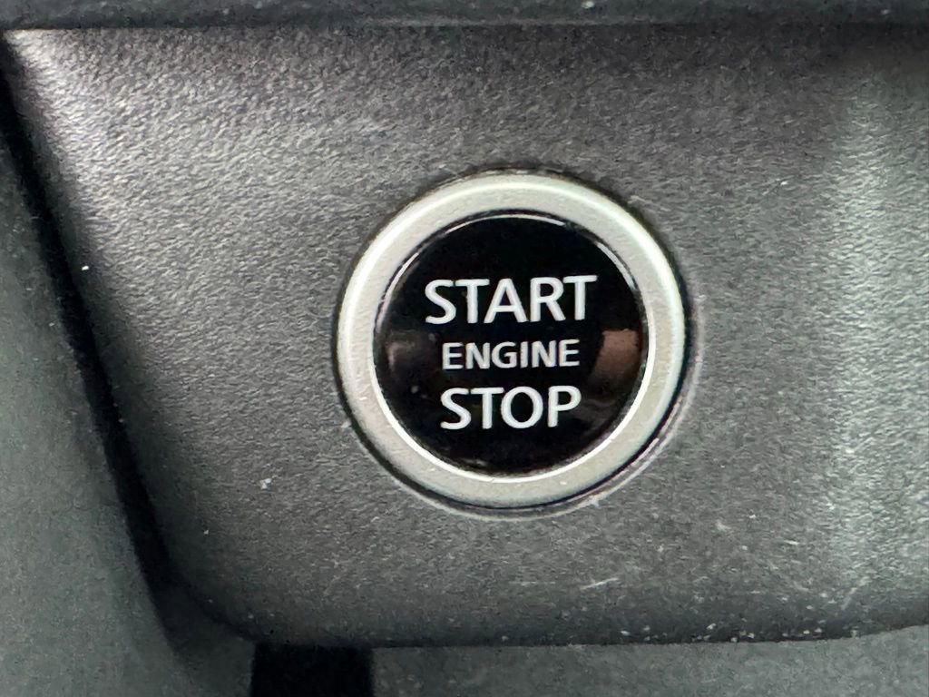 Used 2021 Nissan Rogue SL w/ Premium Package image 33