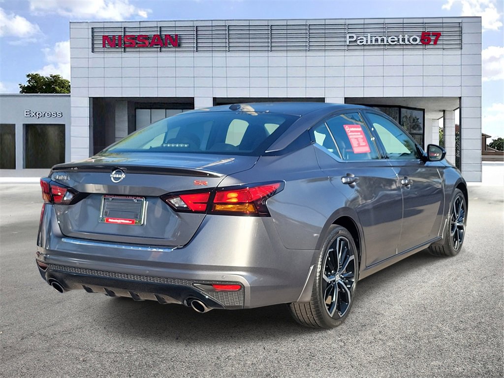 Certified 2023 Nissan Altima 2.5 SR image 6