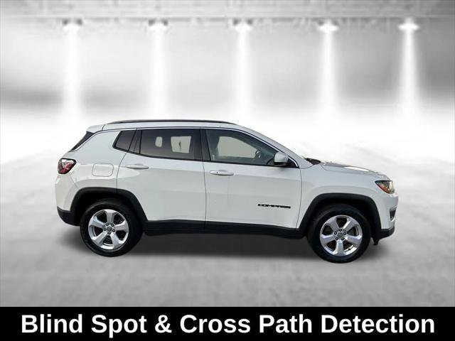 Certified 2018 Jeep Compass Latitude w/ Popular Equipment Group FWD image 8