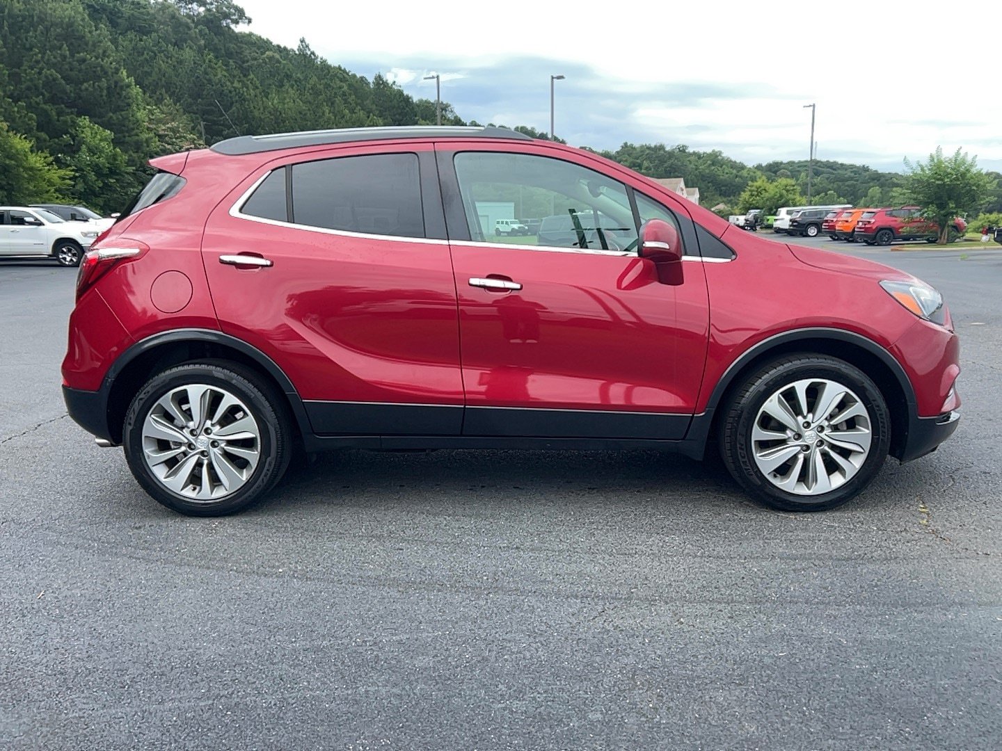 Used 2019 Buick Encore Preferred FWD image 4