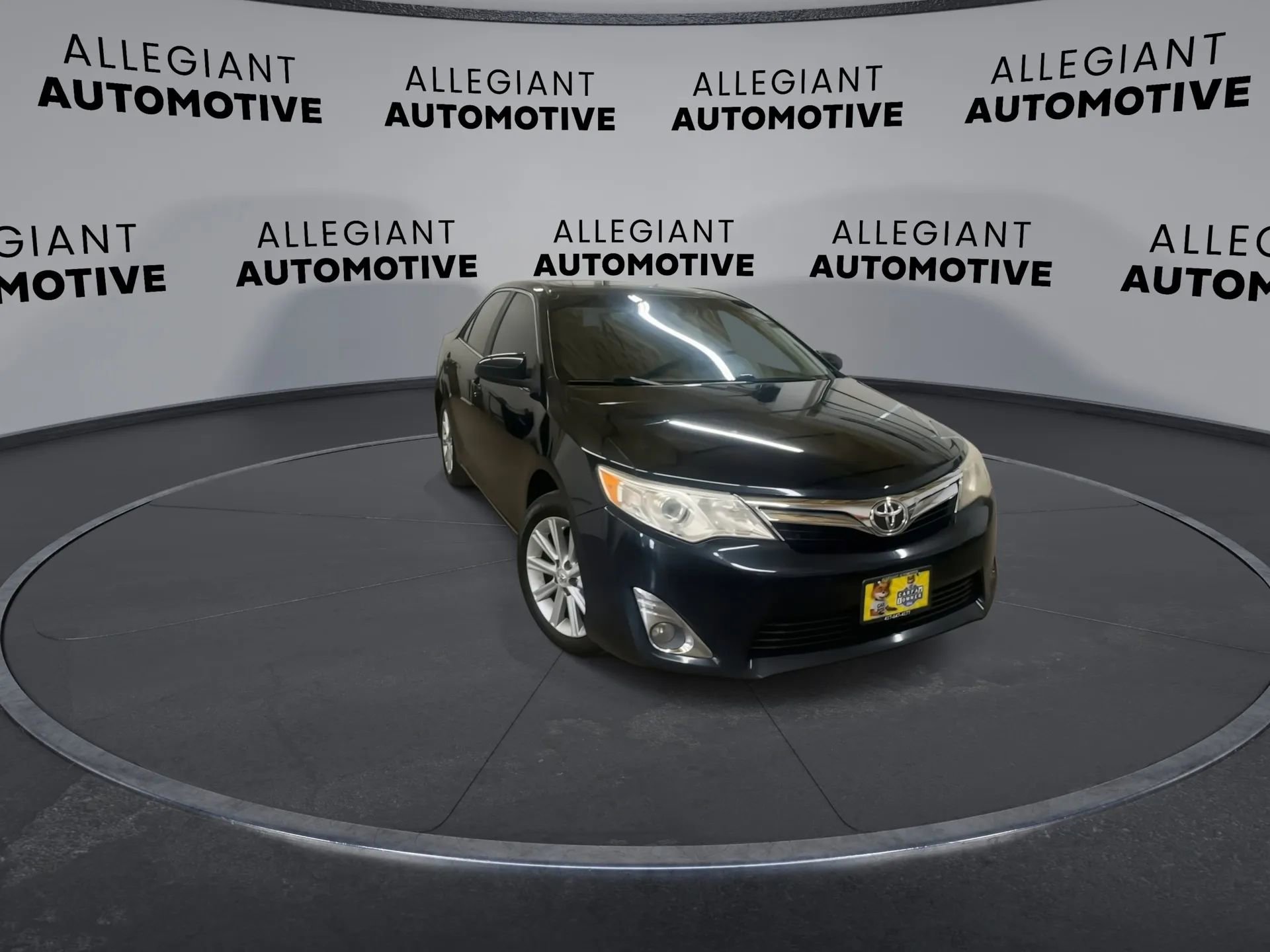 Used 2012 Toyota Camry XLE image 4