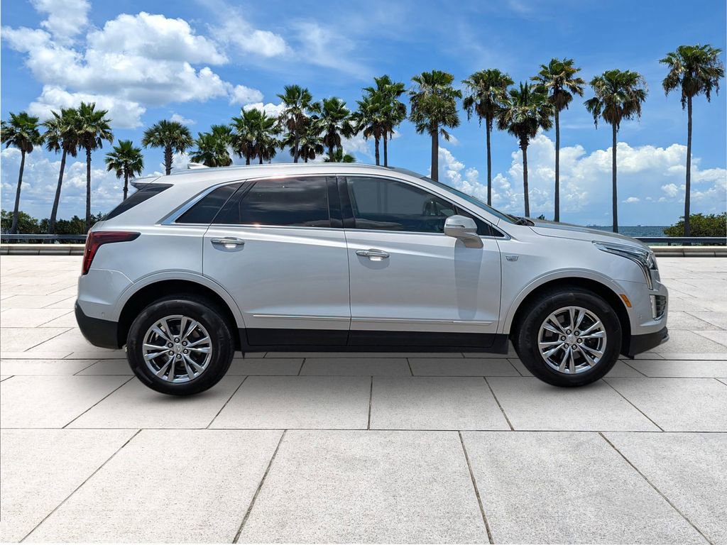 Used 2020 Cadillac XT5 Premium Luxury FWD image 8